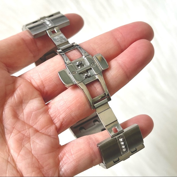 Women’s Nixon Watch - Picture 2 of 4